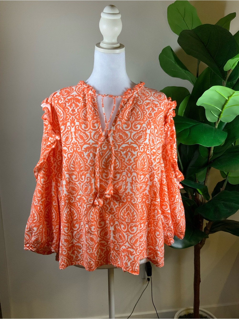 Marc New York Orange and White Cold-Shoulder Tunic Blouse